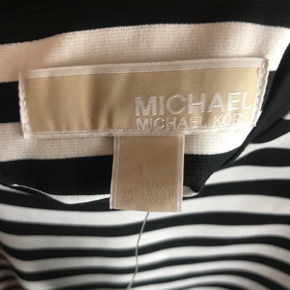 NWT Michael Kors black and white cropped shirt! - Picture 3 of 5